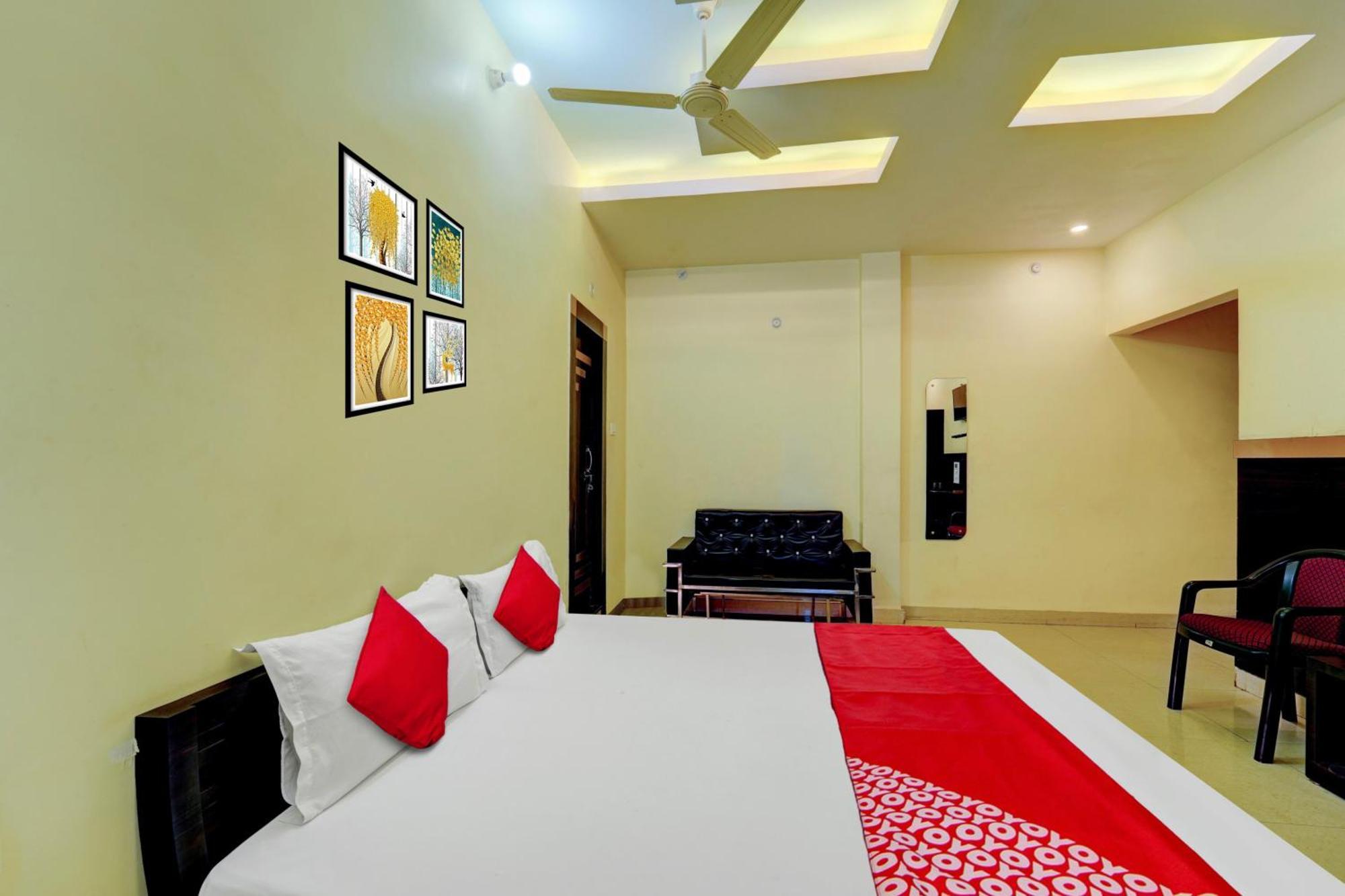 Oyo Flagship Hotel Centre Point Chhapra Esterno foto