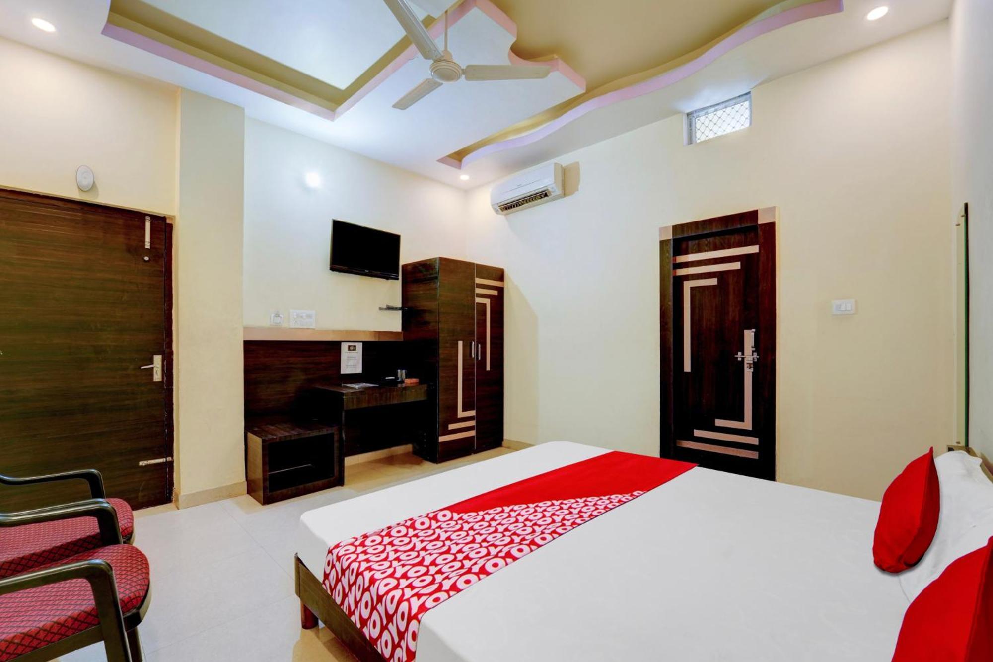 Oyo Flagship Hotel Centre Point Chhapra Esterno foto