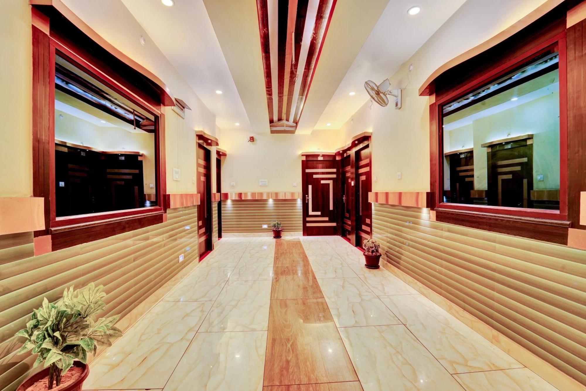 Oyo Flagship Hotel Centre Point Chhapra Esterno foto